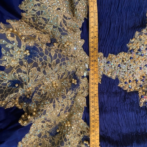 Ragazza Slightly used in perfect condition Converts to short dress No damage - Picture 4 of 10